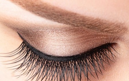 Kirpik Uygulamaları