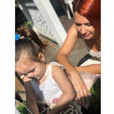 Gözde Şenkal | Güzellik Uzmanı | Kalıcı Makyaj Uygulamaları