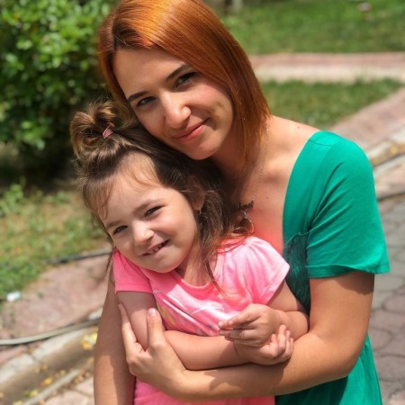 Gözde Şenkal | Güzellik Uzmanı | Kalıcı Makyaj Uygulamaları