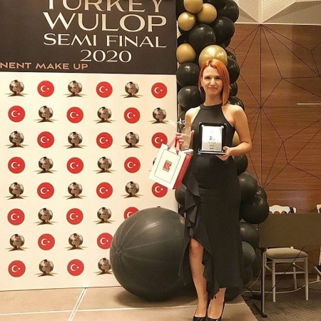 Gözde Şenkal | Güzellik Uzmanı | Kalıcı Makyaj Uygulamaları