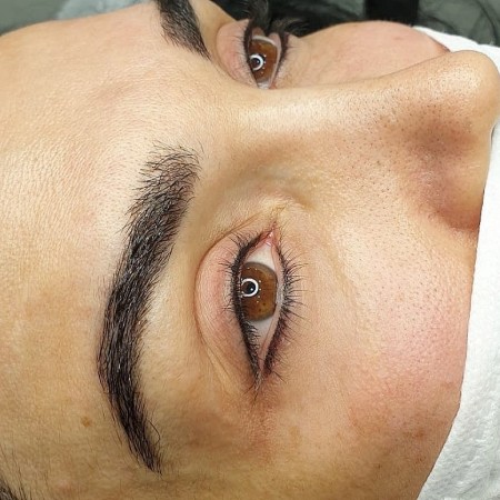 Gözde Şenkal | Güzellik Uzmanı | Kalıcı Makyaj Uygulamaları